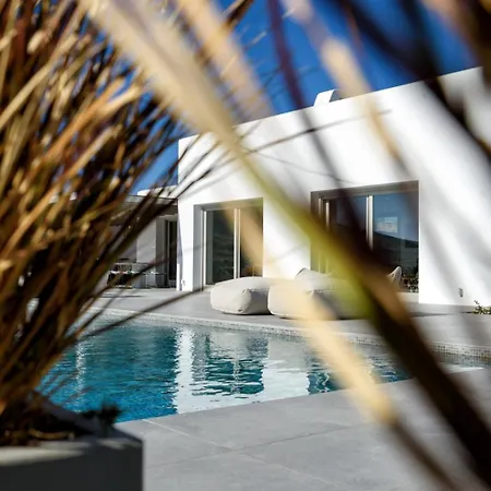 Elea Villa *